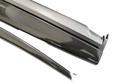 Lade das Bild in den Galerie-Viewer, FLG Tesla Model 3/Y Carbon Fiber Glänzend Ersatz Armaturenbrett/Dashboard und Türverkleidung 2020-2022 (Lieferzeit 5-7 Tage)