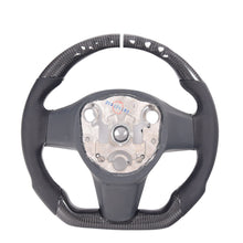 Lade das Bild in den Galerie-Viewer, FLG Carbon Lenkrad für Tesla Model 3 / Y Schwarz Weiß