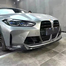 Lade das Bild in den Galerie-Viewer, BMW M3 G80 G81 und M4 G82 G83 Carbon Frontstoßstangen Seiten Luftauslass Abdeckung, Spoiler Optik, Baujahr 2021–2024, Carbon Fiber Look, Bodykit Tuning