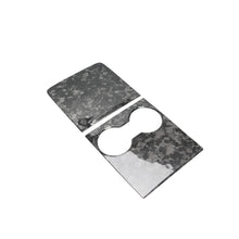 Lade das Bild in den Galerie-Viewer, Echt Carbon Konsole Abdeckung für Tesla Model 3 Y (2021-2023)