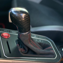 Lade das Bild in den Galerie-Viewer, FLG Wildleder Schaltsack Schaltknauf Alcantara Optik Seat / Skoda / VW Golf GTI R