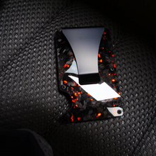 Lade das Bild in den Galerie-Viewer, Forged Carbon Wallet Cardholder mit Moneyclip & RFID Schutz