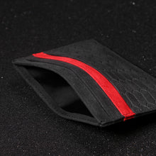 Lade das Bild in den Galerie-Viewer, Alcantara Cardholder Wallet Leder Karten Etui Schwarz/Rot Wildleder Style Vliesstoff