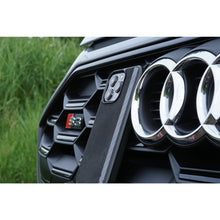 Lade das Bild in den Galerie-Viewer, FLG Alcantara & Carbon Hülle iPhone Case