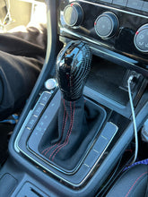 Lade das Bild in den Galerie-Viewer, Carbon Wahlhebel Abdeckung Tauschset VW Golf GTI R Cupra Octavia RS