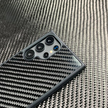 Lade das Bild in den Galerie-Viewer, FLG Carbon Fiber Case Samsung
